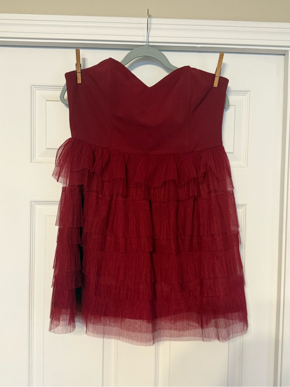 Lulu's Burgundy Strapless Tiered Tulle Mini Dress
